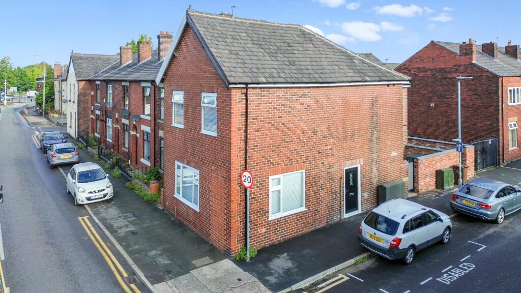 2 bed 1st Floor Flat for rent in Crankwood. From Ashtons Estate Agency - St Helens 2 bed 1st Floor Flat for rent in Crankwood. From Ashtons Estate Agency - St Helens