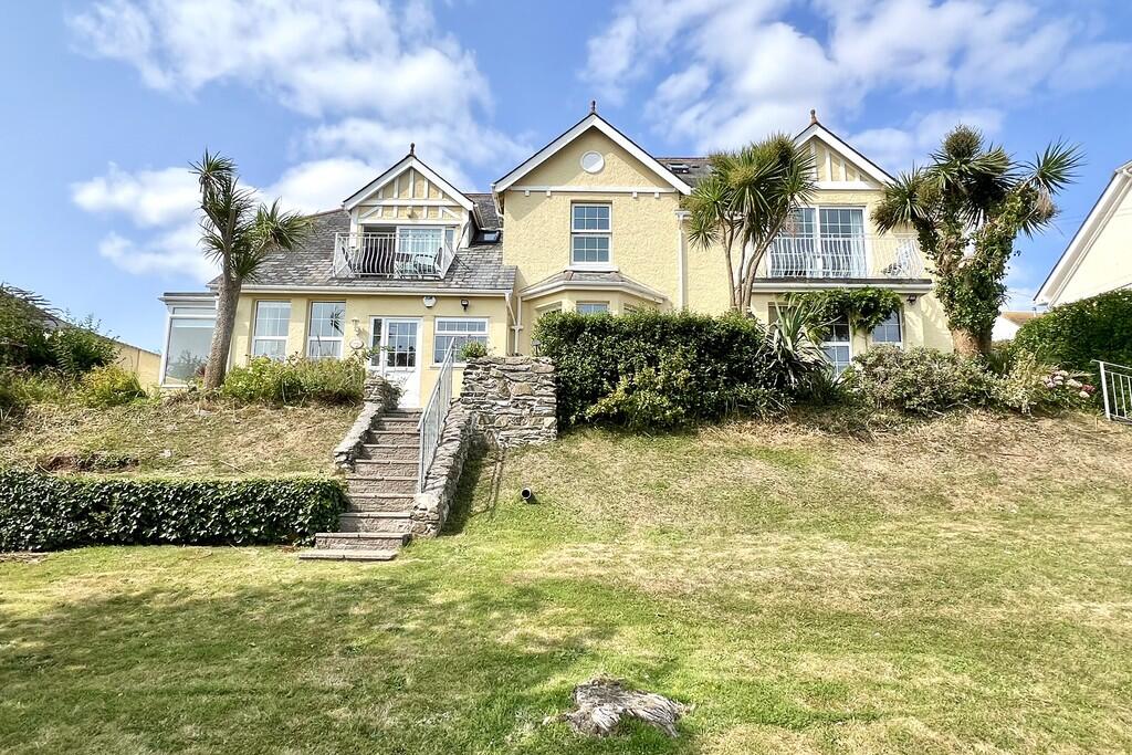 2 bed Mid Terraced House for rent in Outer Hope. From Luscombe Maye - Yealmpton 2 bed Mid Terraced House for rent in Outer Hope. From Luscombe Maye - Yealmpton