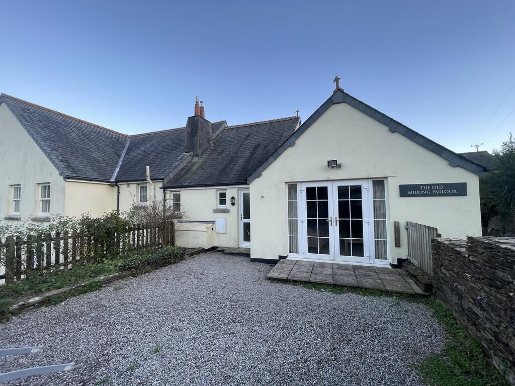 2 bed Cottage for rent in Slapton. From Luscombe Maye - Yealmpton 2 bed Cottage for rent in Slapton. From Luscombe Maye - Yealmpton