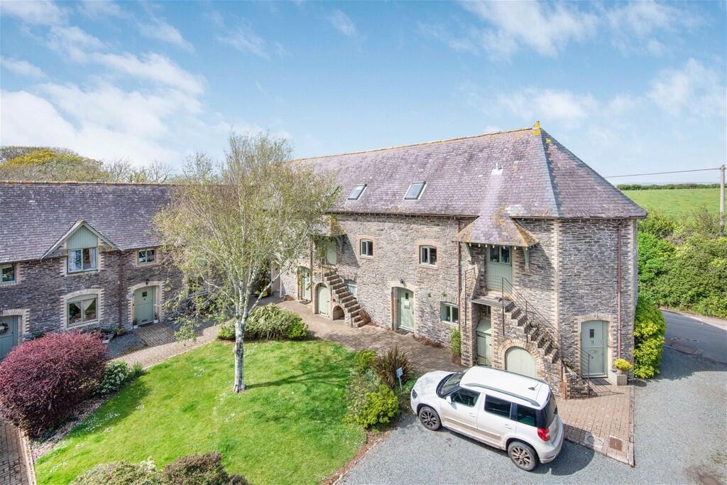 3 bed Barn Conversion for rent in Noss Mayo. From Luscombe Maye - Yealmpton