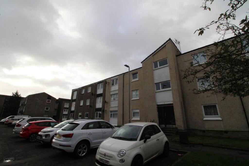 2 bed 1st Floor Flat for rent in Renfrew. From Maclay Property Ltd - Glasgow
