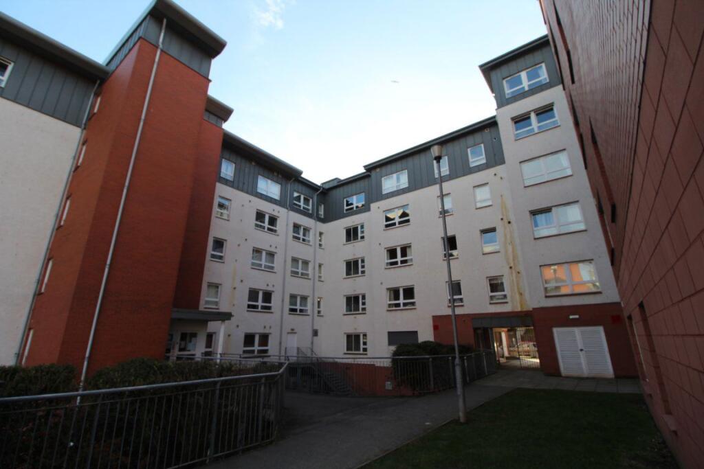 2 bed 1st Floor Flat for rent in Glasgow. From Maclay Property Ltd - Glasgow 2 bed 1st Floor Flat for rent in Glasgow. From Maclay Property Ltd - Glasgow