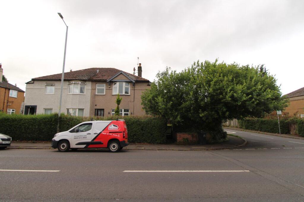 2 bed 1st Floor Flat for rent in Renfrew. From Maclay Property Ltd - Glasgow
