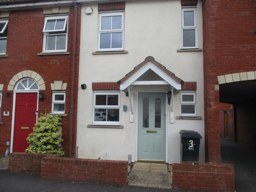 3 bed Mid Terraced House for rent in Bridgwater. From Charles Dickens Estate Agents - Bridgwater 3 bed Mid Terraced House for rent in Bridgwater. From Charles Dickens Estate Agents - Bridgwater