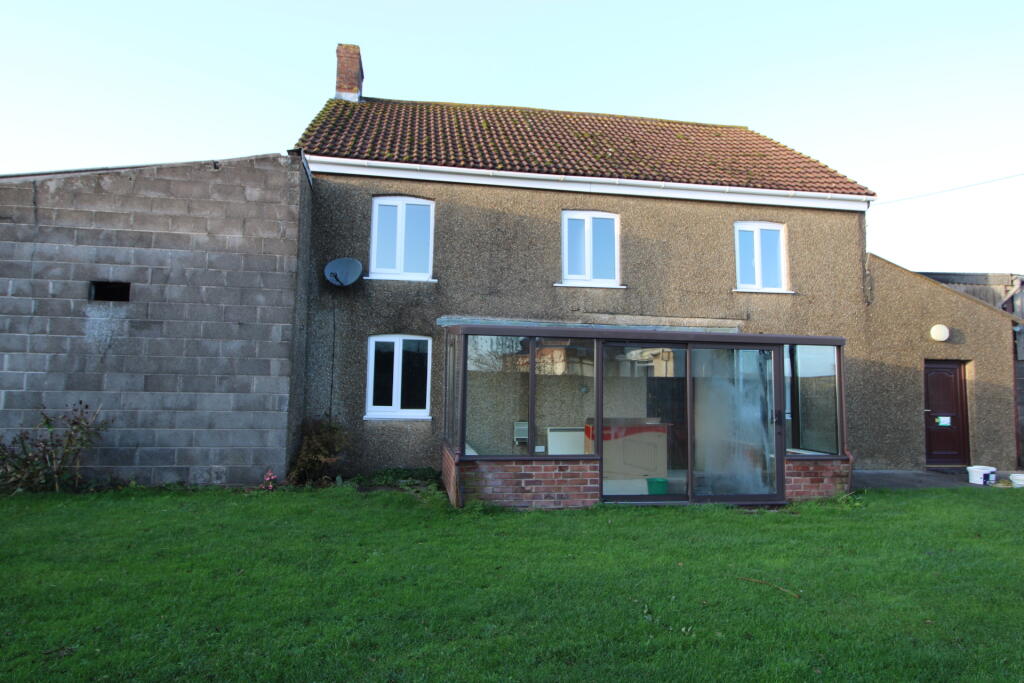 3 bed Semi Detached for rent in Chedzoy. From Charles Dickens Estate Agents - Bridgwater 3 bed Semi Detached for rent in Chedzoy. From Charles Dickens Estate Agents - Bridgwater