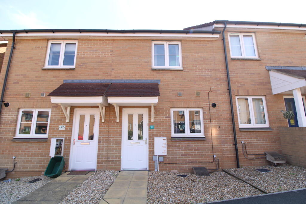 2 bed Mid Terraced House for rent in Bridgwater. From Charles Dickens Estate Agents - Bridgwater 2 bed Mid Terraced House for rent in Bridgwater. From Charles Dickens Estate Agents - Bridgwater