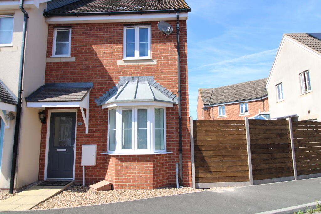2 bed Mid Terraced House for rent in Bridgwater. From Charles Dickens Estate Agents - Bridgwater 2 bed Mid Terraced House for rent in Bridgwater. From Charles Dickens Estate Agents - Bridgwater