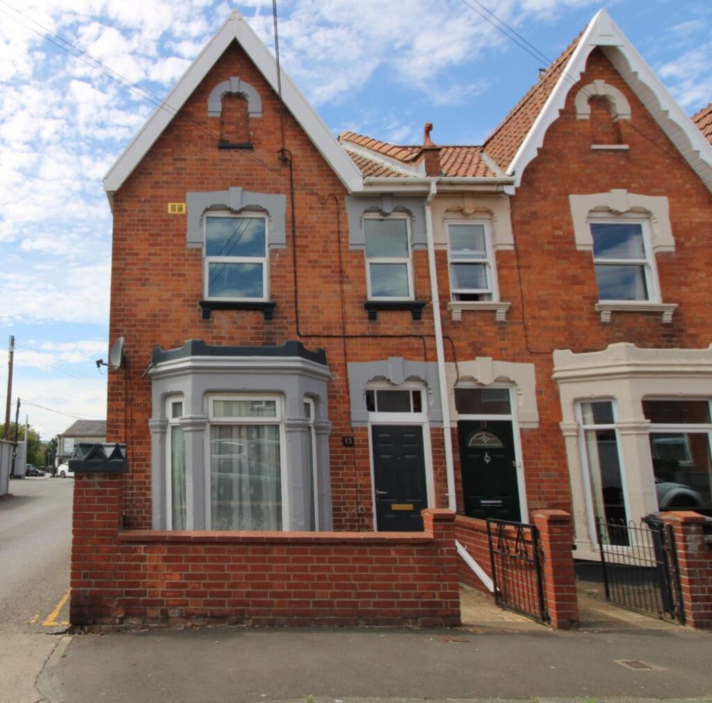 3 bed End of Terrace for rent in Bridgwater. From Charles Dickens Estate Agents - Bridgwater