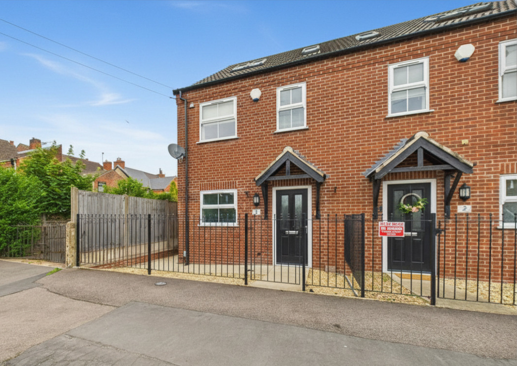 3 bed Semi Detached for rent in Leabrooks. From RF&O Properties Ltd - Alfreton