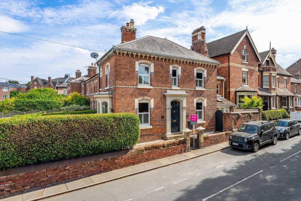2 bed Chalet type for rent in Bayston Hill. From Spencer Jakeman - Shrewsbury