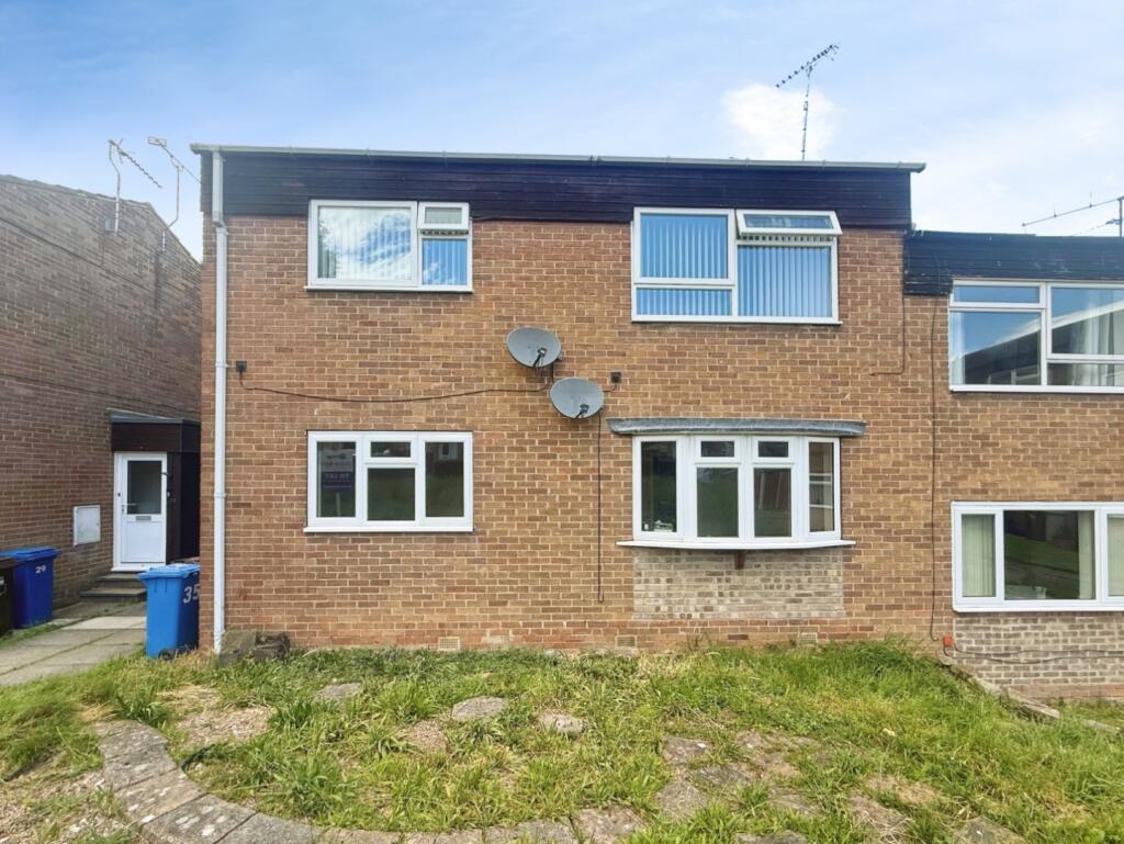2 bed 1st Floor Flat for rent in Sheffield. From Hunters - Chapeltown