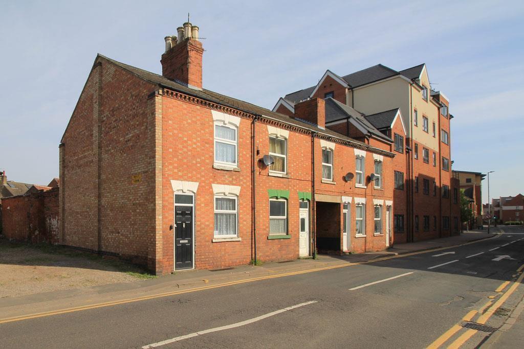 3 bed End of Terrace for rent in Loughborough. From Huntleys - Loughborough