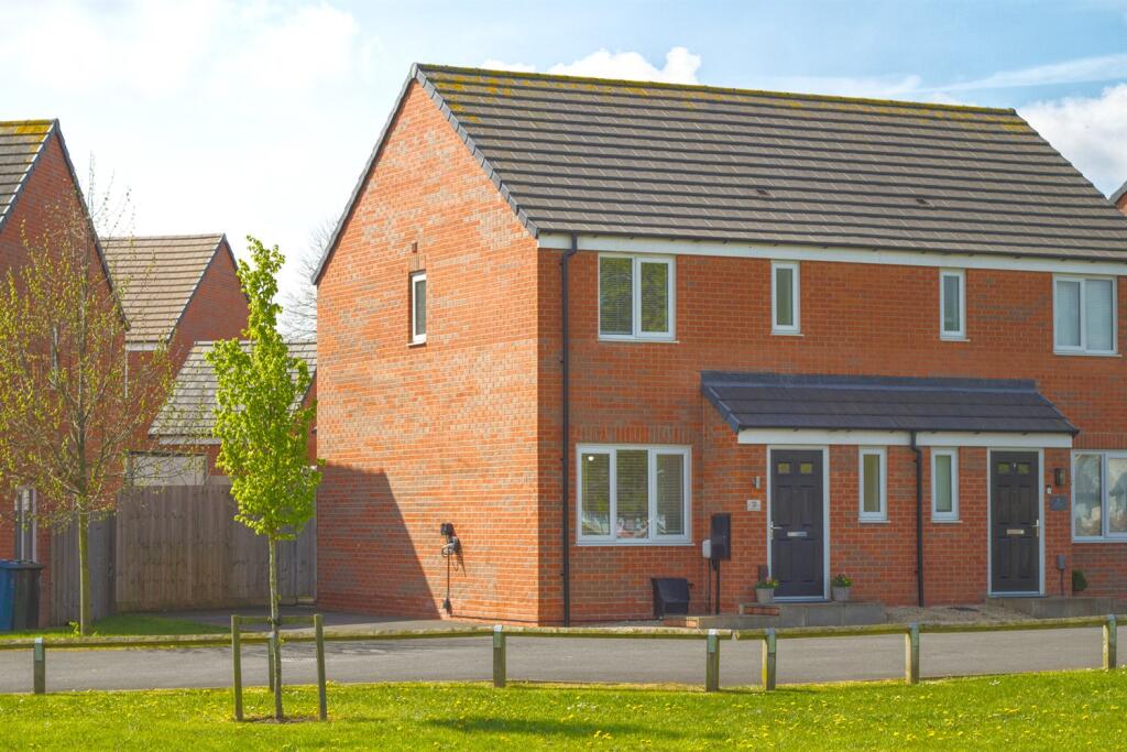 3 bed Semi Detached for rent in East Leake. From Huntleys - Loughborough
