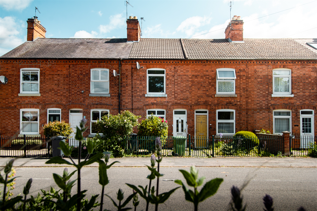 2 bed Mid Terraced House for rent in Loughborough. From Huntleys - Loughborough 2 bed Mid Terraced House for rent in Loughborough. From Huntleys - Loughborough