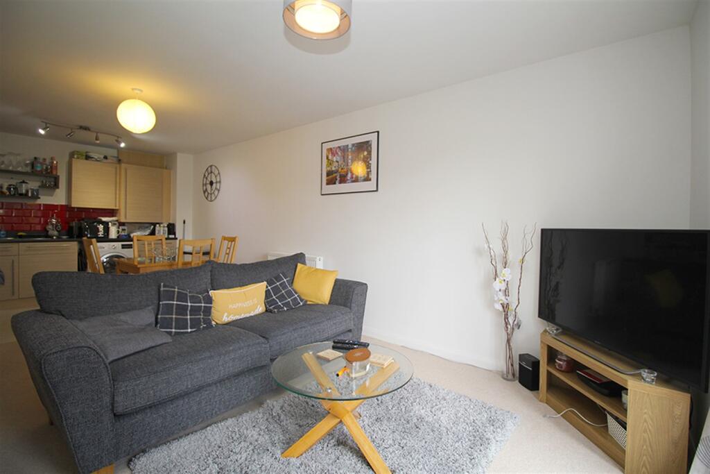 2 bed 1st Floor Flat for rent in Loughborough. From Huntleys - Loughborough