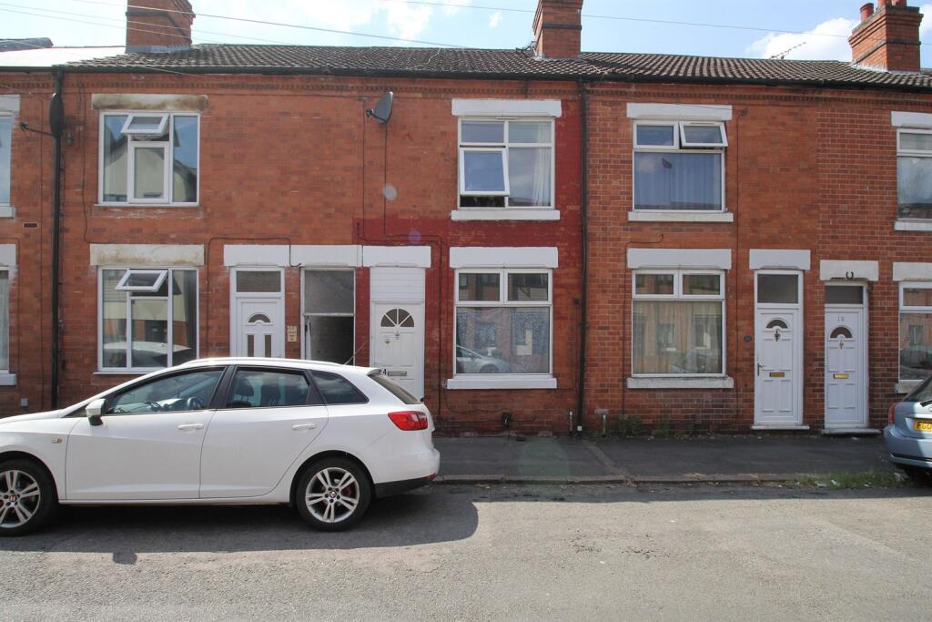3 bed Mid Terraced House for rent in Loughborough. From Huntleys - Loughborough 3 bed Mid Terraced House for rent in Loughborough. From Huntleys - Loughborough