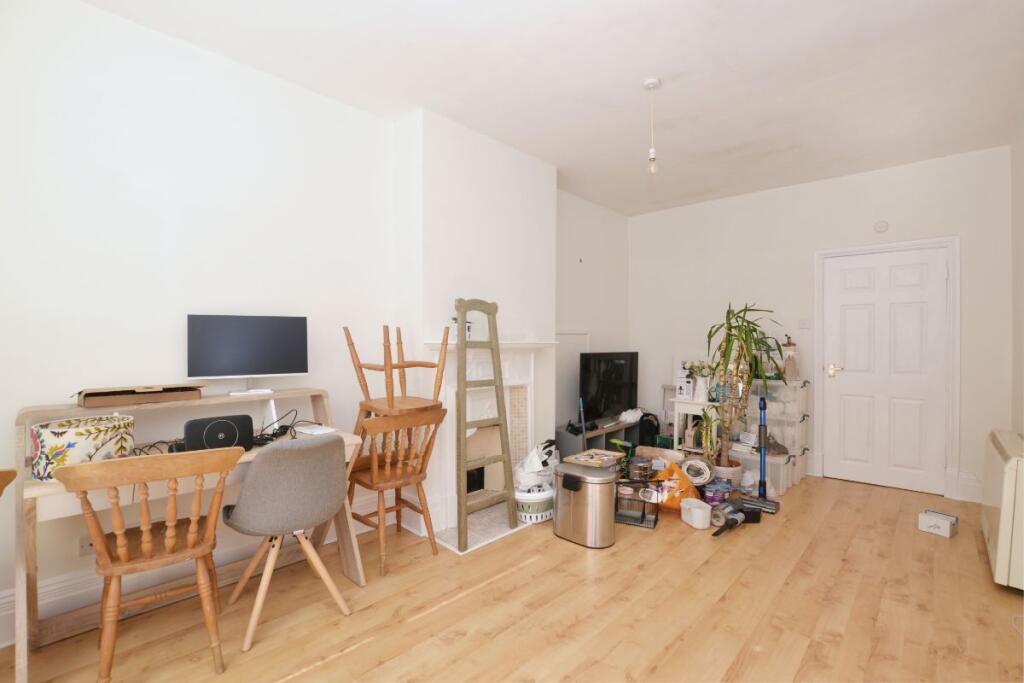 1 bed Apartment for rent in Great Malvern. From Taylor Clarke - Malvern 1 bed Apartment for rent in Great Malvern. From Taylor Clarke - Malvern