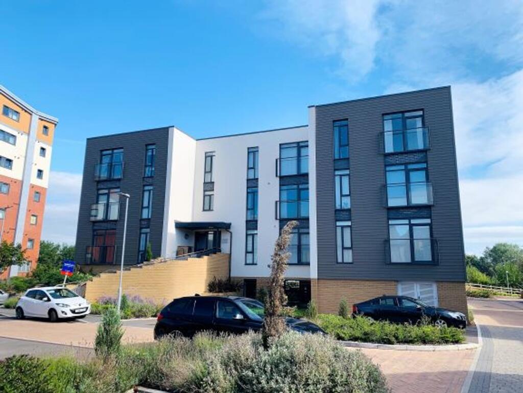 2 bed 1st Floor Flat for rent in Taunton. From Ware and Company - Ware and Comapny 2 bed 1st Floor Flat for rent in Taunton. From Ware and Company - Ware and Comapny