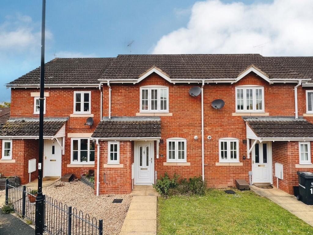 2 bed Mid Terraced House for rent in Cotford St Luke. From Ware and Company - Ware and Comapny 2 bed Mid Terraced House for rent in Cotford St Luke. From Ware and Company - Ware and Comapny