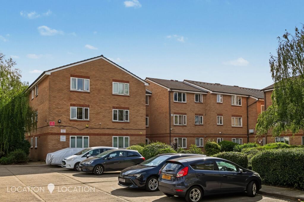 2 bed 1st Floor Flat for rent in Leyton. From Location Location - London