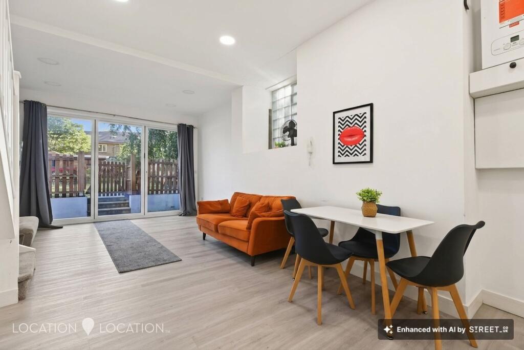 1 bed Annexe for rent in Stoke Newington. From Location Location - London