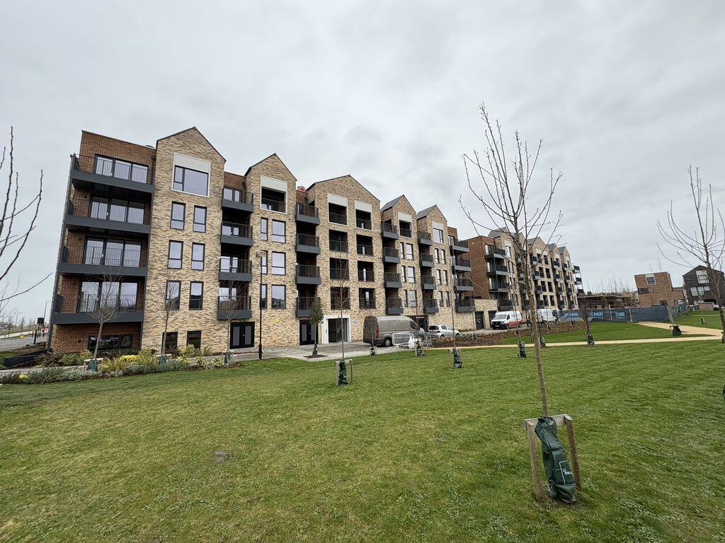 3 bed Apartment for rent in . From Amelies Estate Agents - Oxford