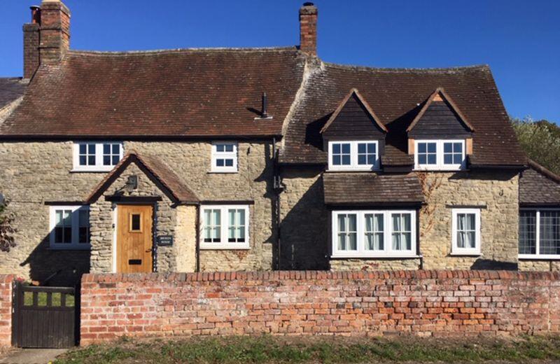 4 bed Semi Detached for rent in Wendlebury. From Amelies Estate Agents - Oxford