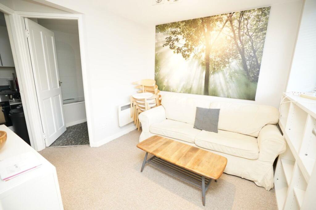 1 bed 1st Floor Flat for rent in Edinburgh. From Ben Property - Edinburgh 1 bed 1st Floor Flat for rent in Edinburgh. From Ben Property - Edinburgh