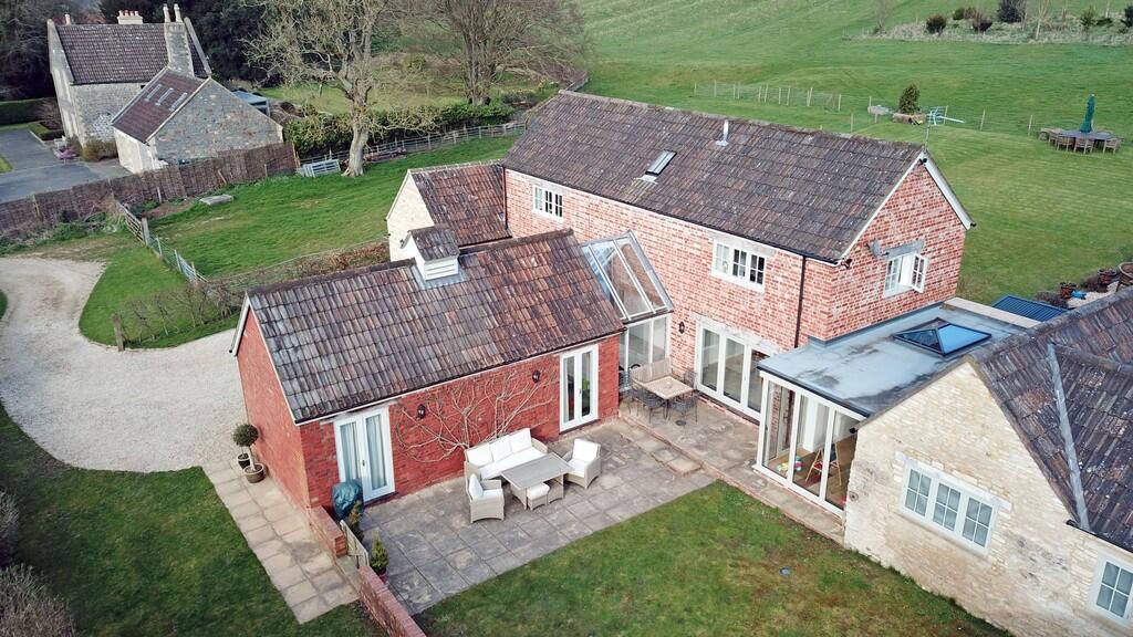 4 bed Barn Conversion for rent in Chipping Sodbury. From Berkeley Estates and Management - Bristol