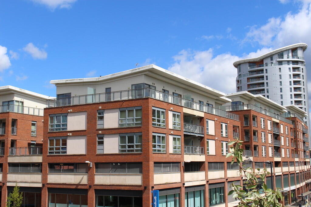 2 bed Penthouse for rent in Bristol. From Berkeley Estates and Management - Bristol