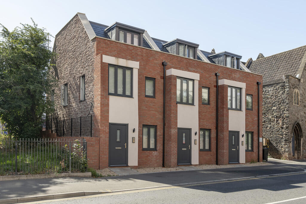 4 bed Studio for rent in Bristol. From Berkeley Estates and Management - Bristol