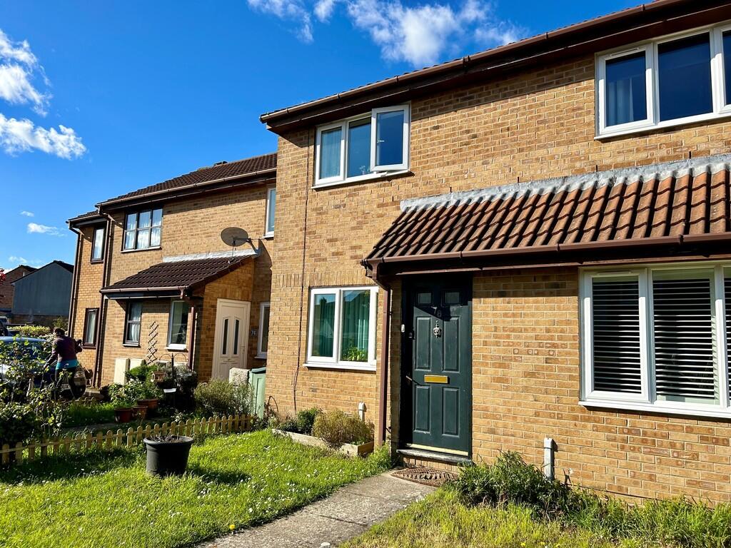 2 bed Mid Terraced House for rent in Almondsbury. From Berkeley Estates and Management - Bristol