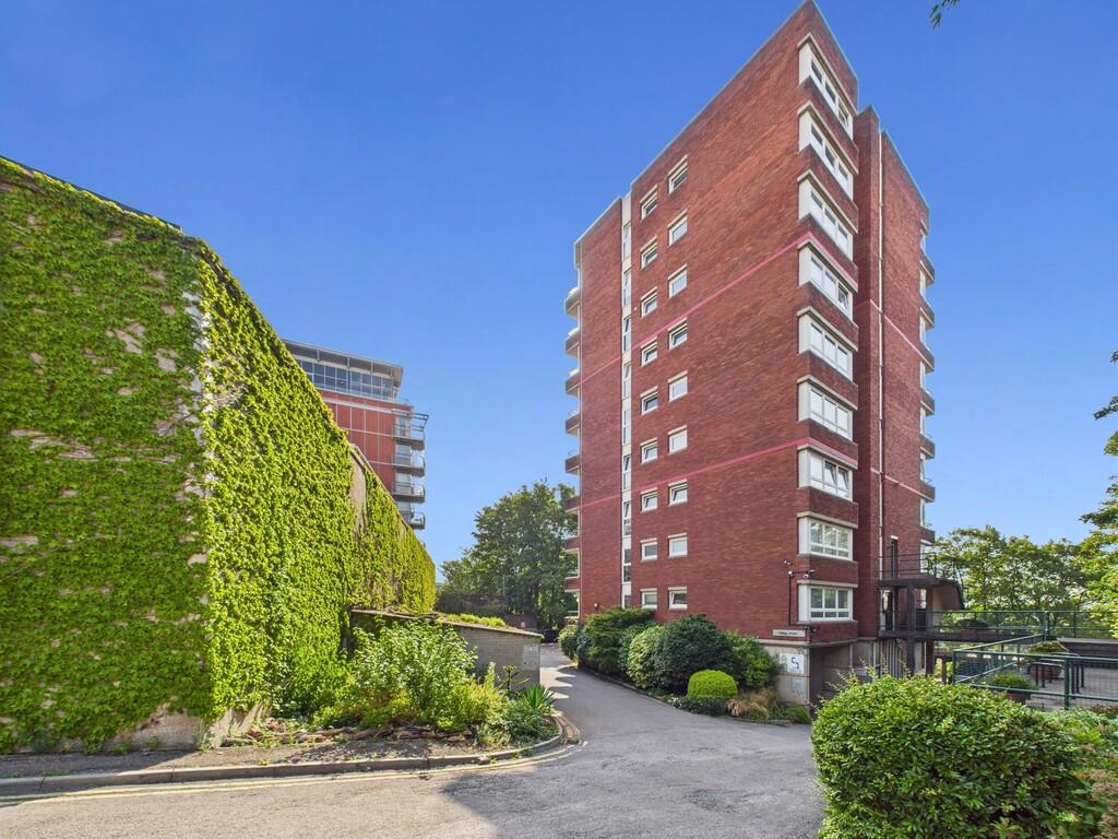 1 bed 1st Floor Flat for rent in Bristol. From Berkeley Estates and Management - Bristol 1 bed 1st Floor Flat for rent in Bristol. From Berkeley Estates and Management - Bristol