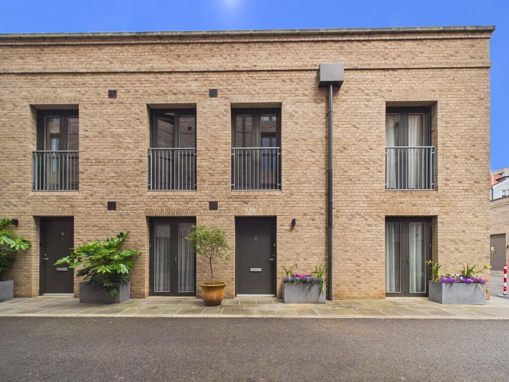 3 bed Mid Terraced House for rent in Bristol. From Berkeley Estates and Management - Bristol 3 bed Mid Terraced House for rent in Bristol. From Berkeley Estates and Management - Bristol