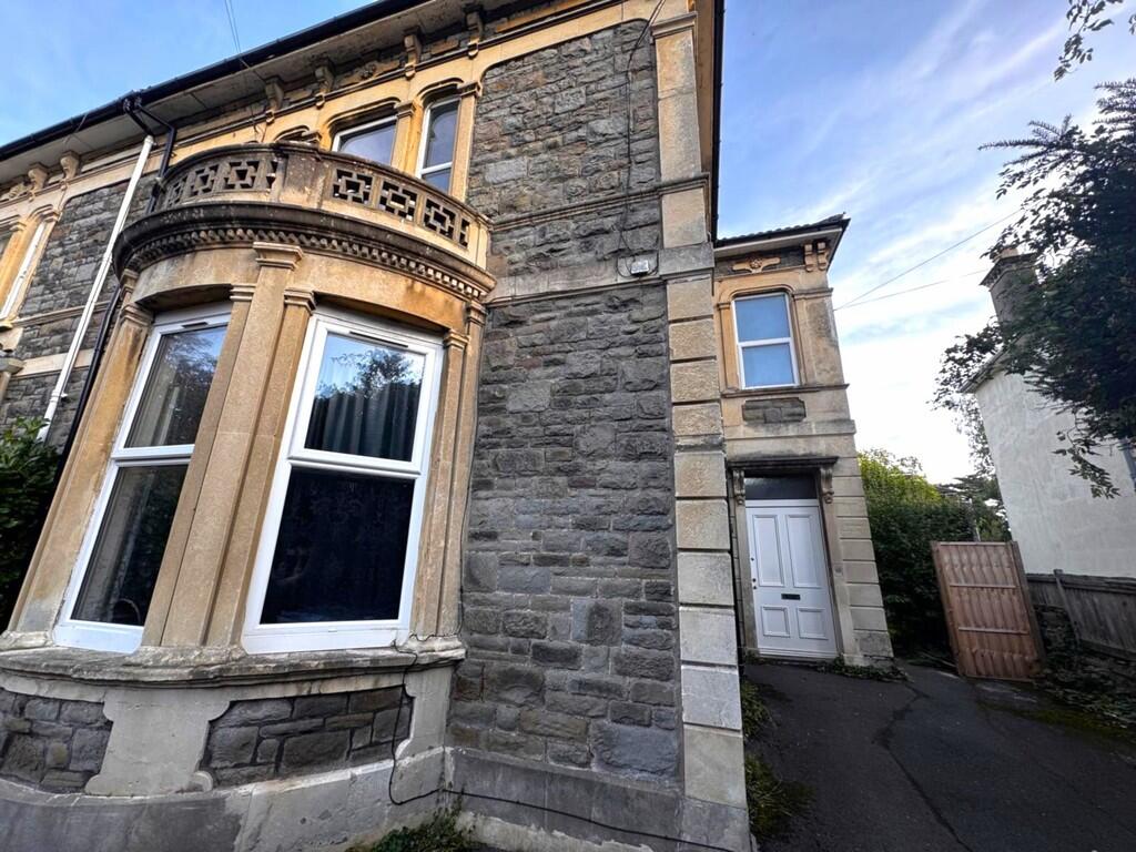 4 bed Studio for rent in Bristol. From Berkeley Estates and Management - Bristol
