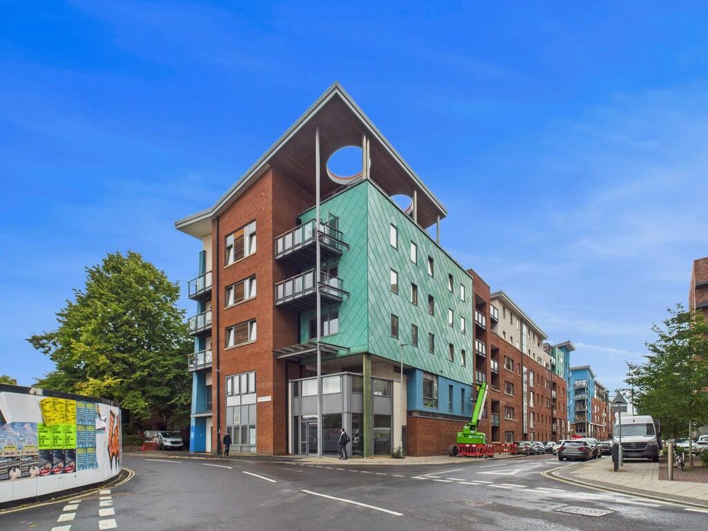 2 bed Apartment for rent in Bristol. From Berkeley Estates and Management - Bristol