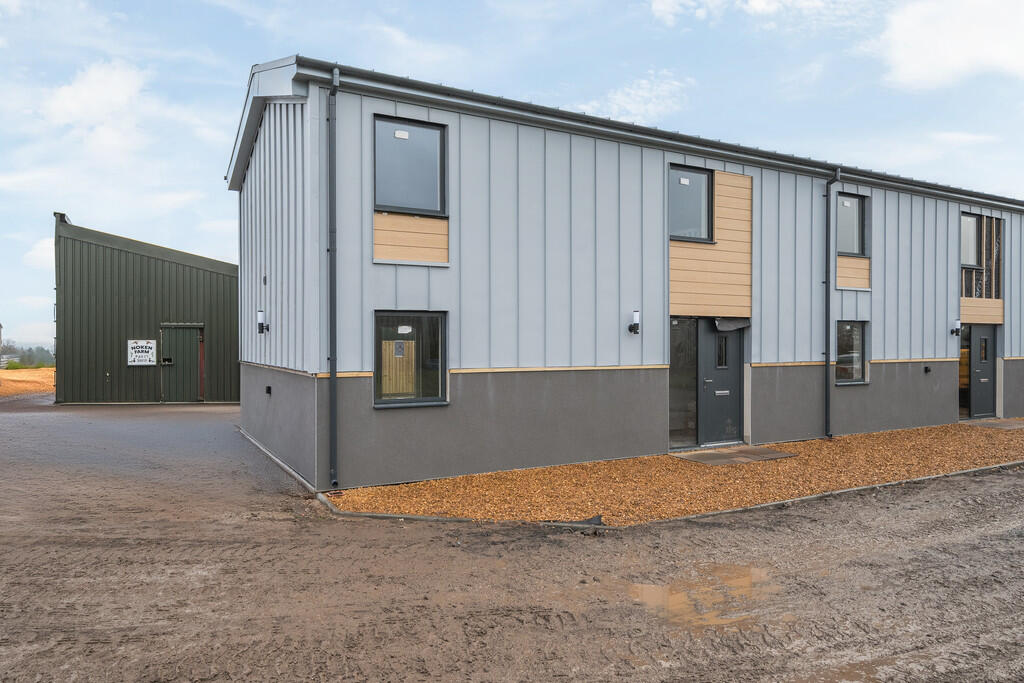 2 bed Barn Conversion for rent in Worcester. From G Herbert Banks - Great Witley