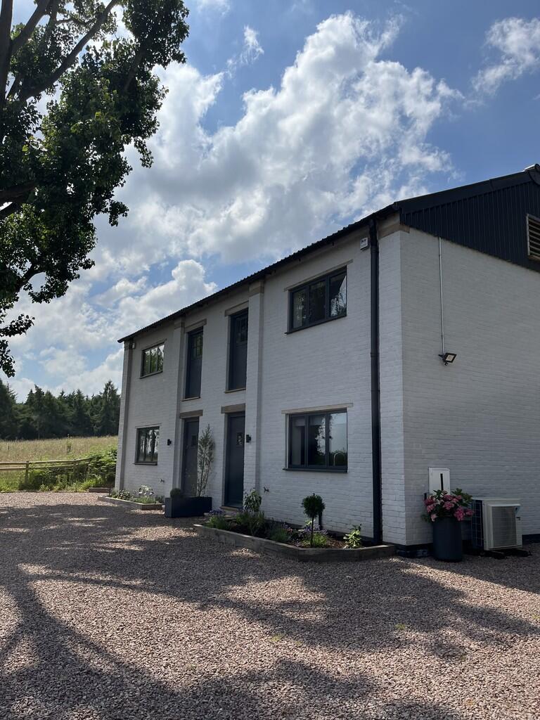 3 bed Barn Conversion for rent in Stourport-on-Severn. From G Herbert Banks - Great Witley 3 bed Barn Conversion for rent in Stourport-on-Severn. From G Herbert Banks - Great Witley