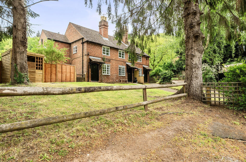 3 bed Cottage for rent in Worcester. From G Herbert Banks - Great Witley 3 bed Cottage for rent in Worcester. From G Herbert Banks - Great Witley