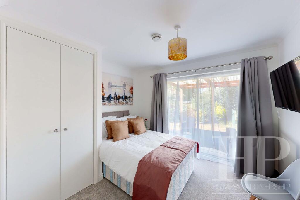 1 bed House Share for rent in Crawley. From Homes Partnership - Crawley