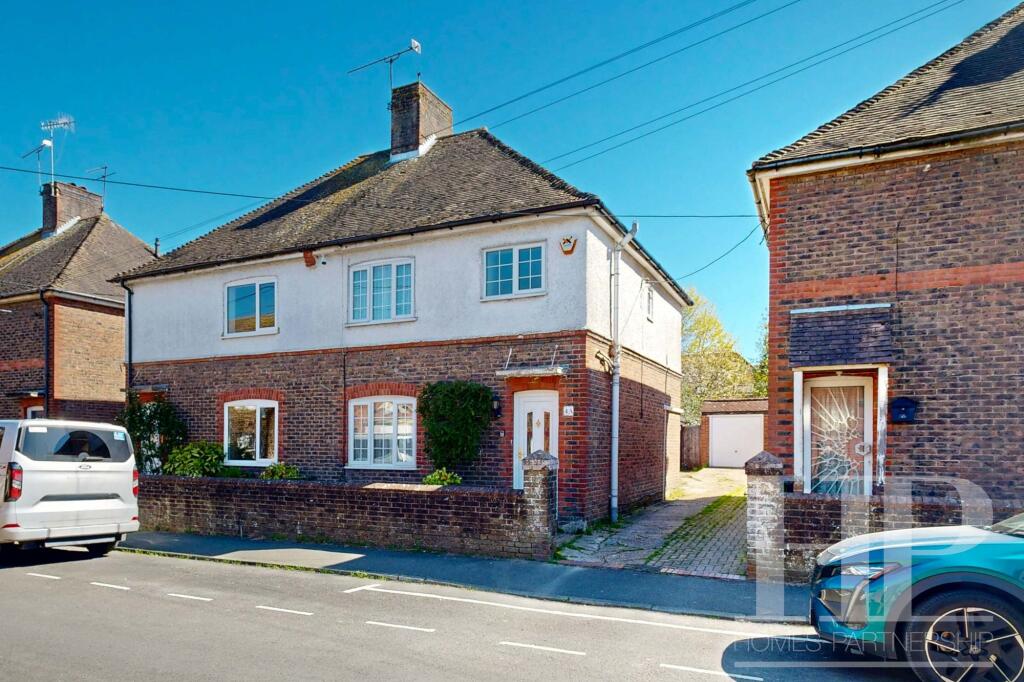 3 bed Semi Detached for rent in Crawley. From Homes Partnership - Crawley 3 bed Semi Detached for rent in Crawley. From Homes Partnership - Crawley