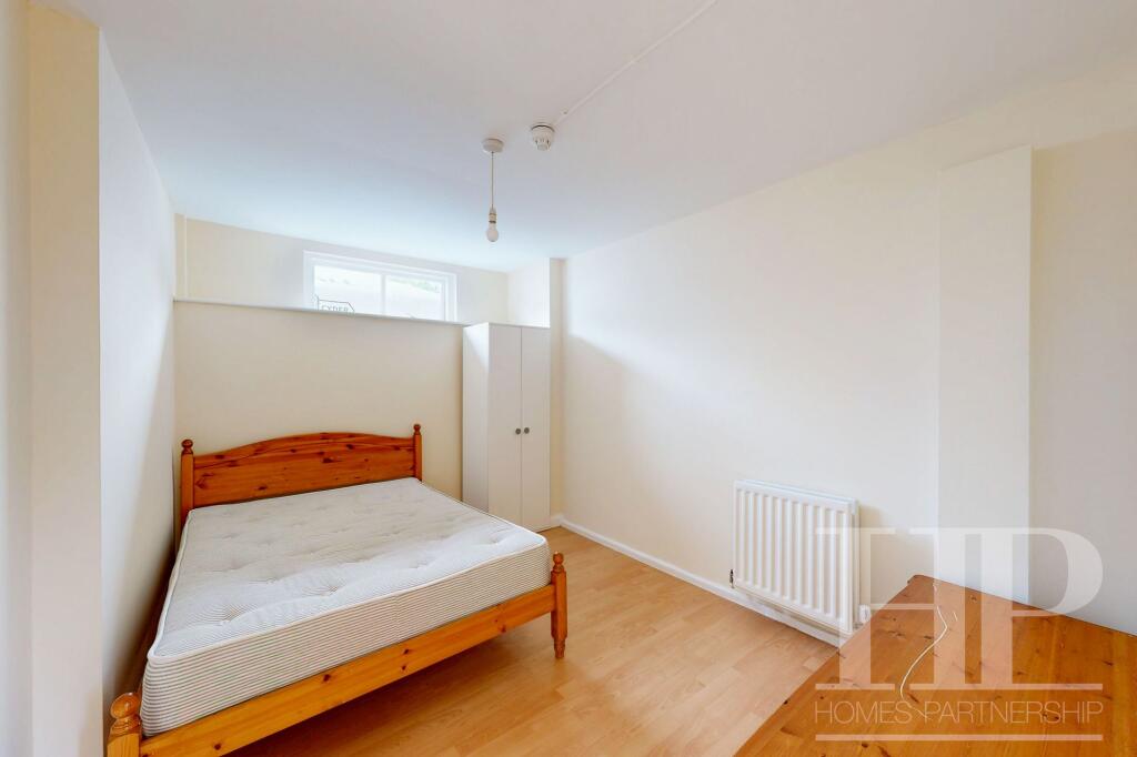 1 bed House Share for rent in Hookwood. From Homes Partnership - Crawley
