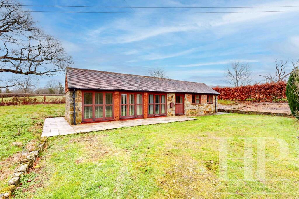 1 bed Detached bungalow for rent in Dormansland. From Homes Partnership - Crawley