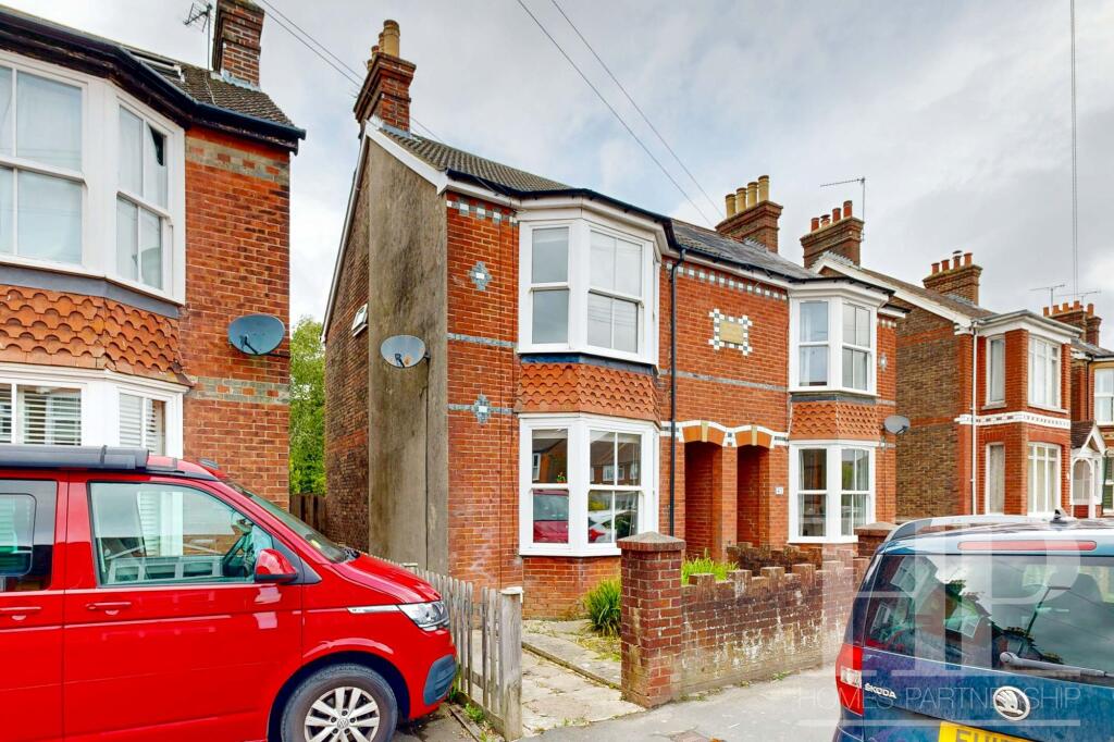 3 bed Semi Detached for rent in Tower Hill. From Homes Partnership - Crawley