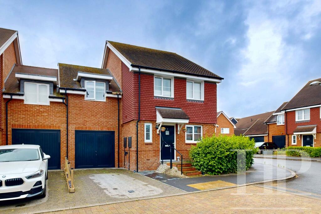 3 bed Semi Detached for rent in Faygate. From Homes Partnership - Crawley 3 bed Semi Detached for rent in Faygate. From Homes Partnership - Crawley