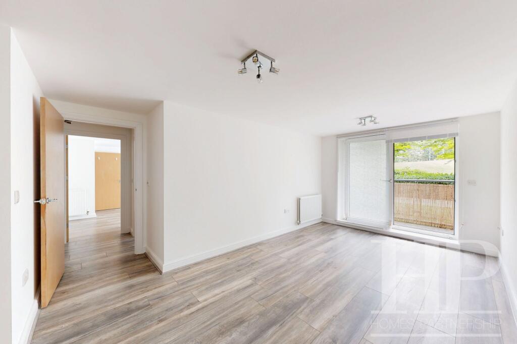 2 bed House (unspecified) for rent in Crawley. From Homes Partnership - Crawley