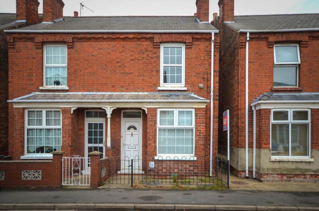 3 bed Semi Detached for rent in Boston. From Let Us Let U - Boston