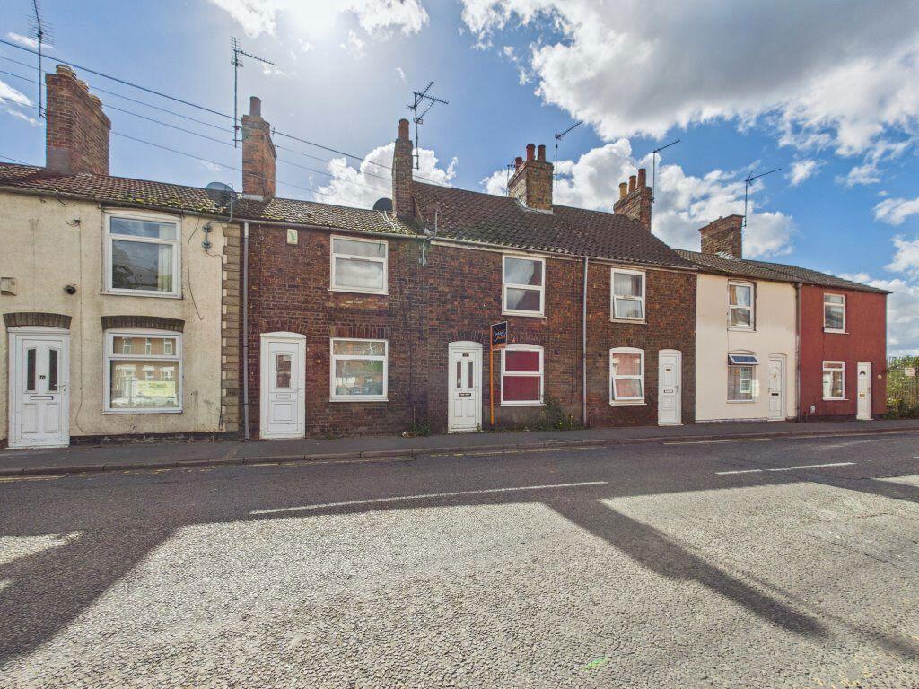 2 bed Mid Terraced House for rent in Boston. From Let Us Let U - Boston