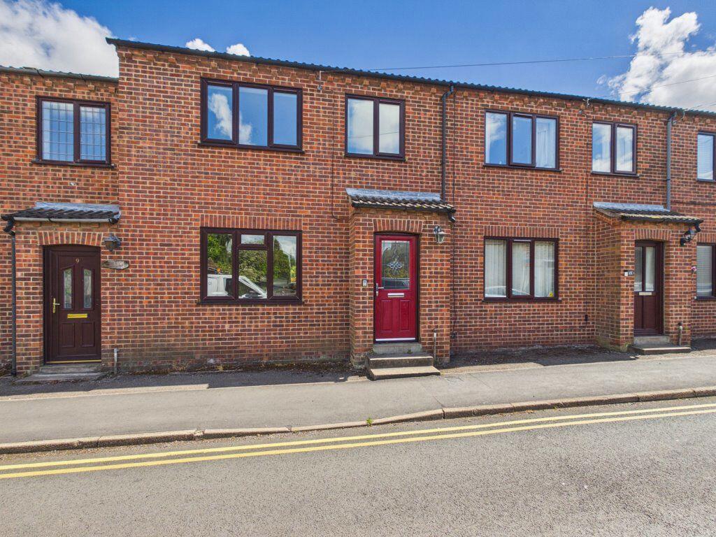 3 bed Mid Terraced House for rent in Horncastle. From Let Us Let U - Boston