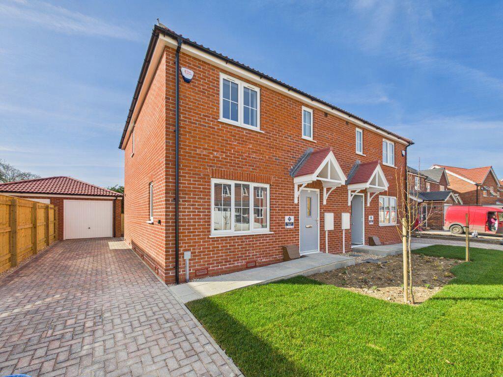3 bed Semi Detached for rent in Boston. From Let Us Let U - Boston